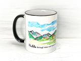 Tasse mit Spruch und Bergpanorama