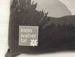 Kissen Kleinwalsertal-Panorama schwarzweiss